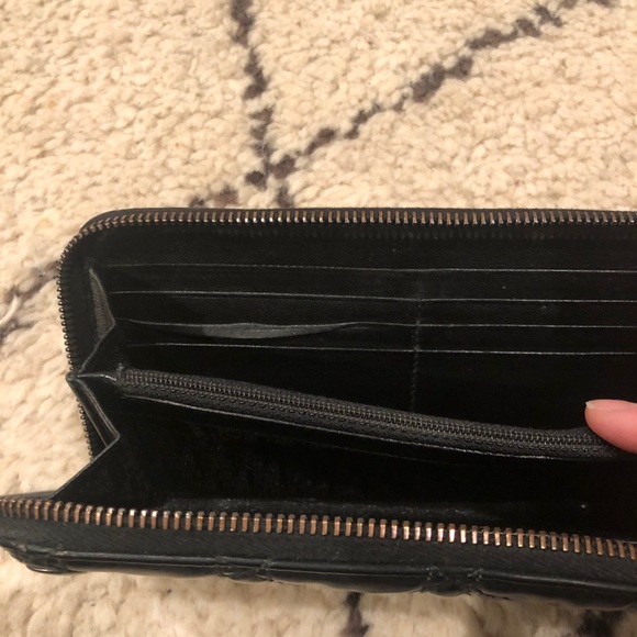 Dior Vintage Wallet - Picture 6 of 6